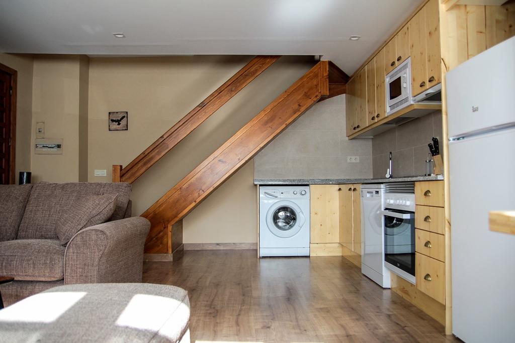 Apartamentos Snoe Mont Romies Salardú Eksteriør billede