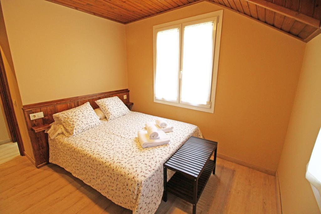 Apartamentos Snoe Mont Romies Salardú Eksteriør billede