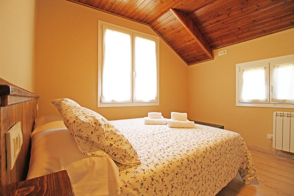 Apartamentos Snoe Mont Romies Salardú Eksteriør billede