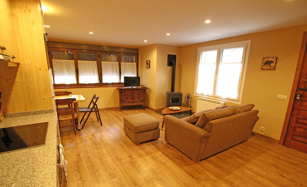 Apartamentos Snoe Mont Romies Salardú Eksteriør billede
